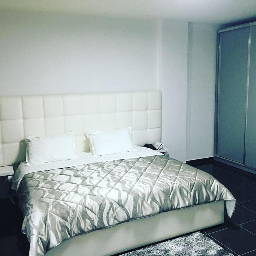 Ascua Hotel