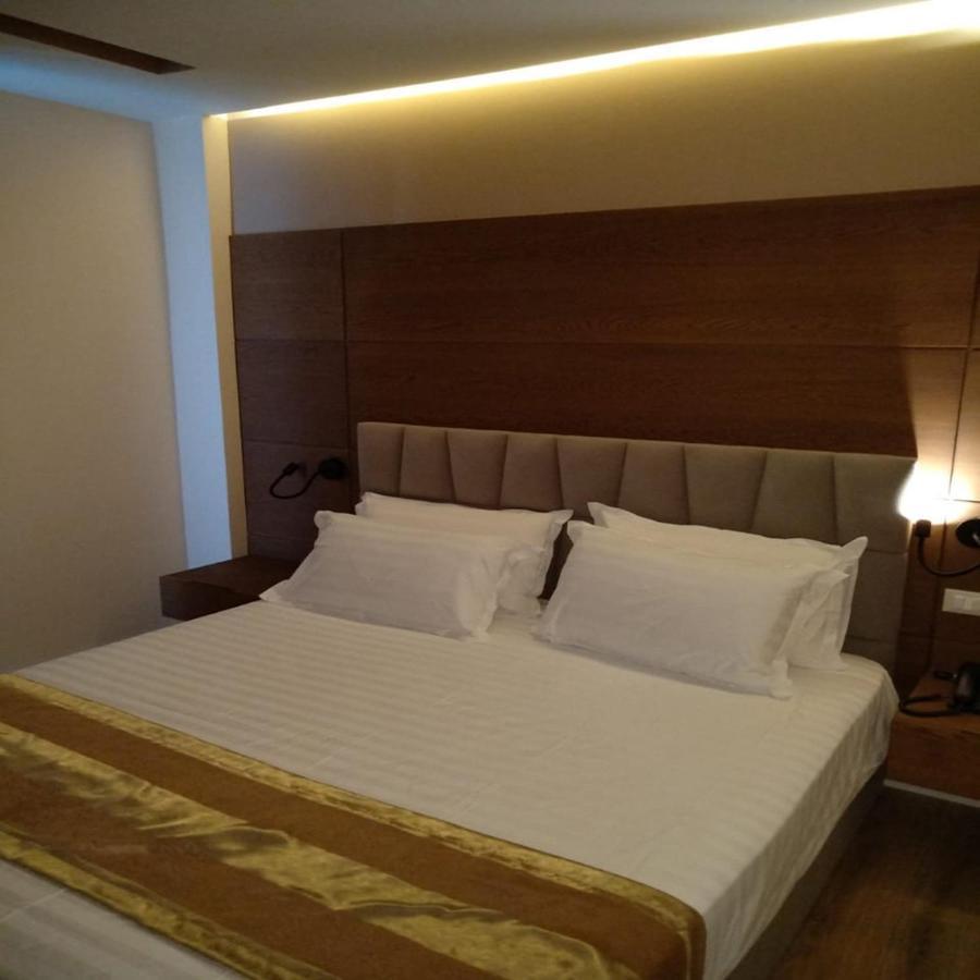 Hotel Ascua Tirana