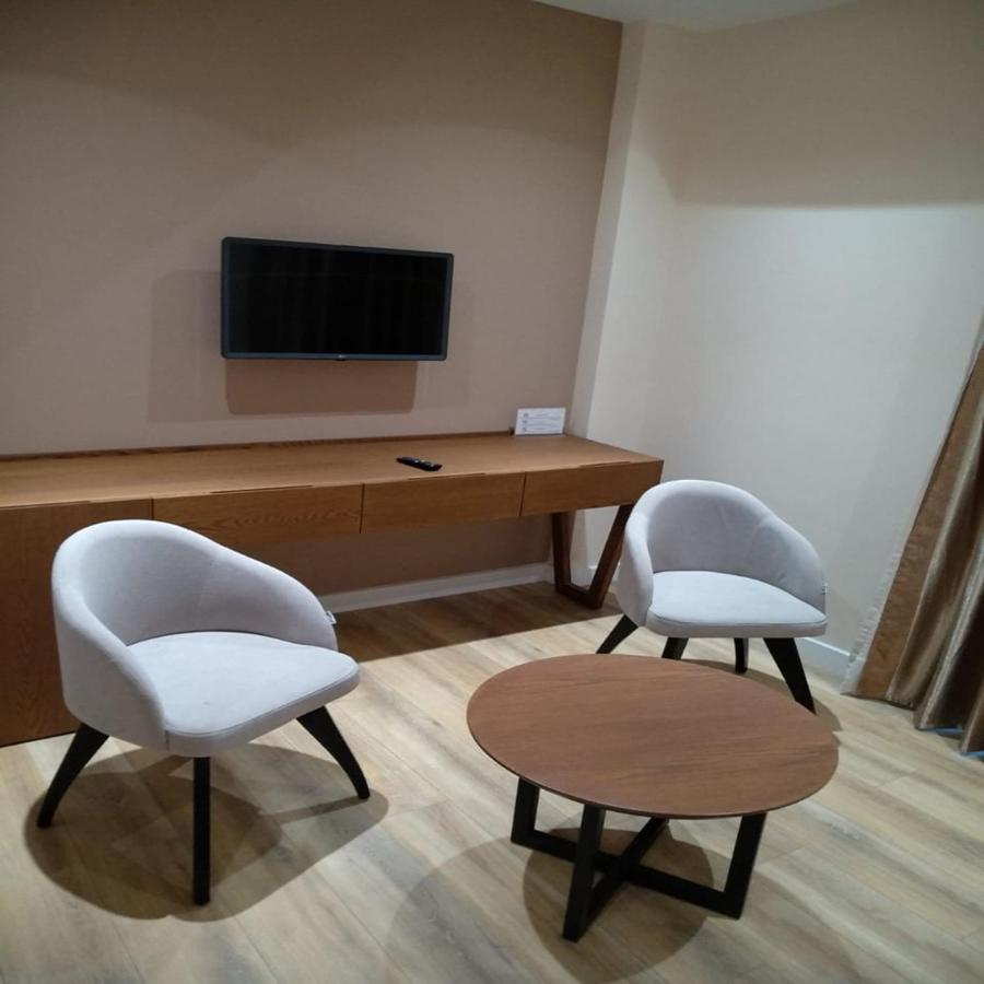 Hotel Ascua Tirana